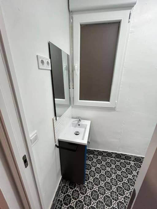 Apartment Recien Reformado Con 5 Y 3 Banos *