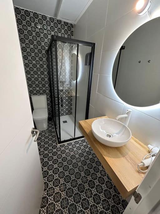 Apartment Recien Reformado Con 5 Y 3 Banos